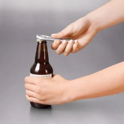 Abrebotellas de acero inoxidable OXO