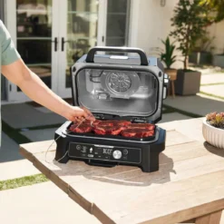Barbacoa y freidora de aire Woodfire Pro XL Ninja®