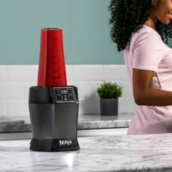 Batidora individual para smoothies Pro BN495 Ninja®