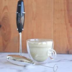 Batidor espumador para leche Cilio (con soporte)