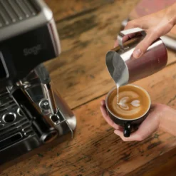 Cafetera automática Barista Touch de Sage