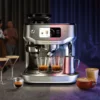Cafetera espresso automática con molinillo y pantalla táctil The Oracle™ Dual Boiler Sage