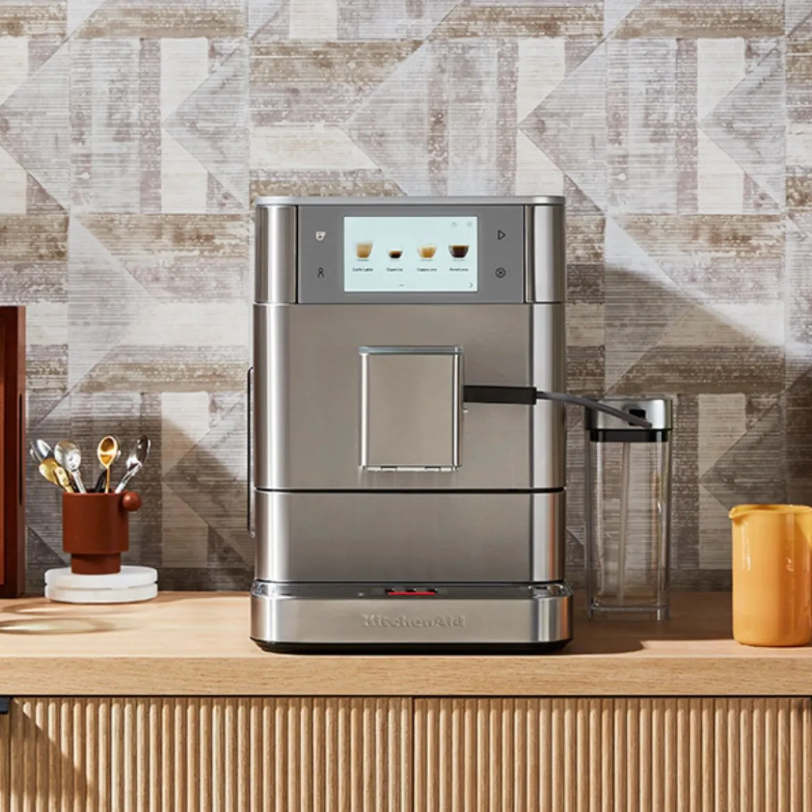 Cafetera Expresso superautomática con depósito y apta leches vegetales KF8 KitchenAid