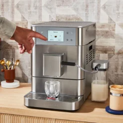 Cafetera Expresso superautomática con depósito de leche KF7 KitchenAid