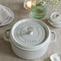 Cocotte de hierro fundido Staub