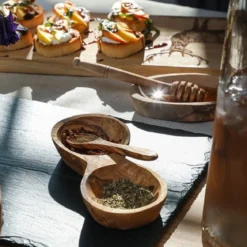 Cuchara para azúcar, especias y salsas de madera de olivo Selbrae