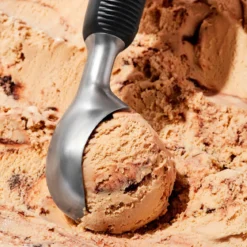 Cuchara para helado de acero inoxidable OXO