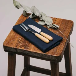 Cuchillo de cocina Pallarès de acero carbono con mango de boj