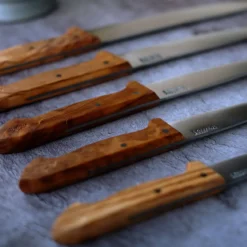 Cuchillos de cocina con mango de olivo Pallarès