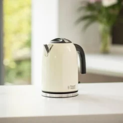Hervidor Colours Plus + Russell Hobbs