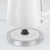 Hervidor Honeycomb blanco de Russell Hobbs