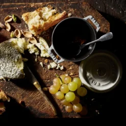 Mini cocotte de hierro fundido Staub