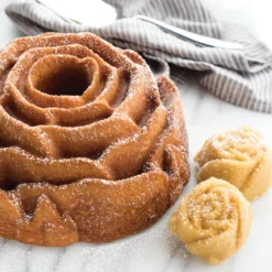 Molde Bundt Rose Nordic Ware
