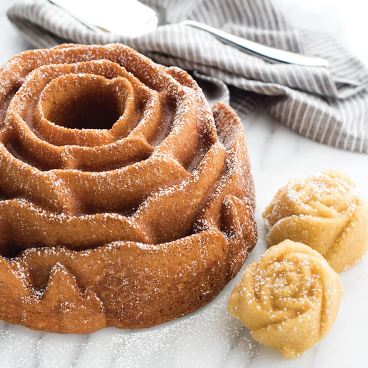 Molde Bundt Rose Nordic Ware