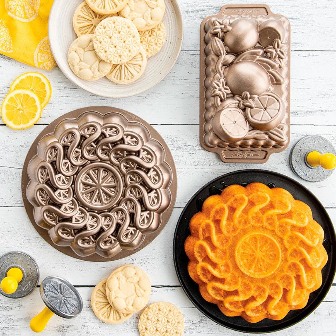 Molde Citrus Twist Nordic Ware