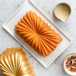 Molde Classic Fluted Loaf Nordic Ware
