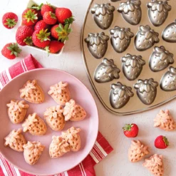 Molde fresas Bitelets Nordic Ware
