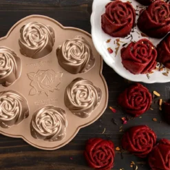Molde 6 mini rosas Nordic Ware