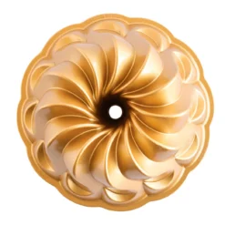 Molde Pirouette dorado Bundt Nordic Ware