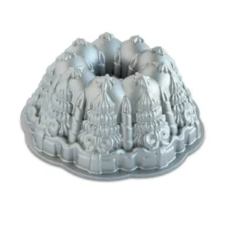 Molde Very Merry plateado Bundt Nordic Ware