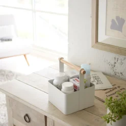 Organizador con asa de madera Yamazaki