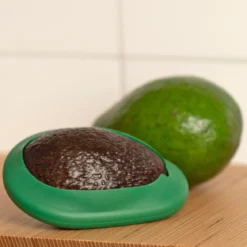 Pack amantes del aguacate: Abridor de aguacates Microplane + Tapas Food Huggers