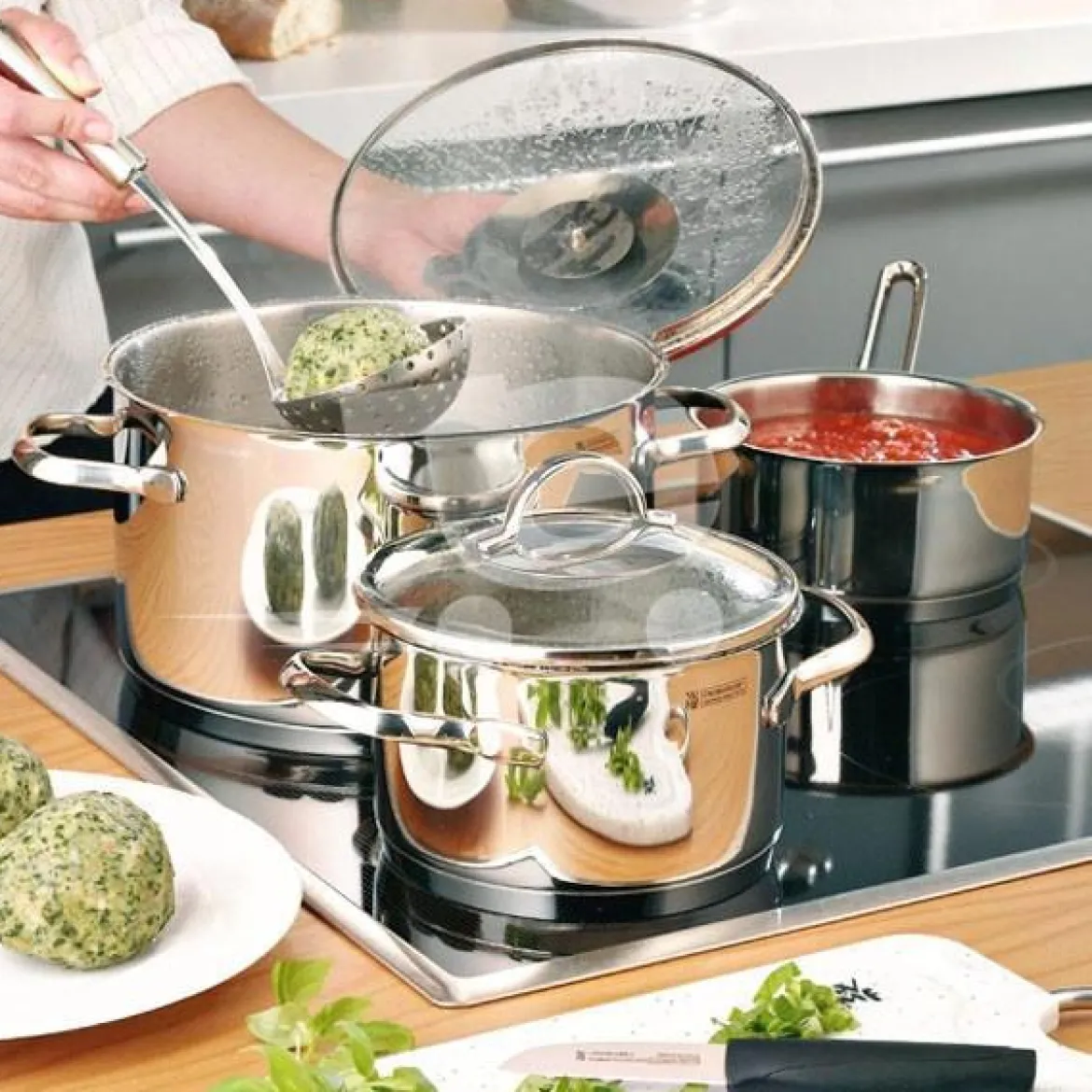 ¡PACK PROMOCIÓN! Batería 5 y 6 piezas: Provence Plus + Sartén Inox Favorit WMF