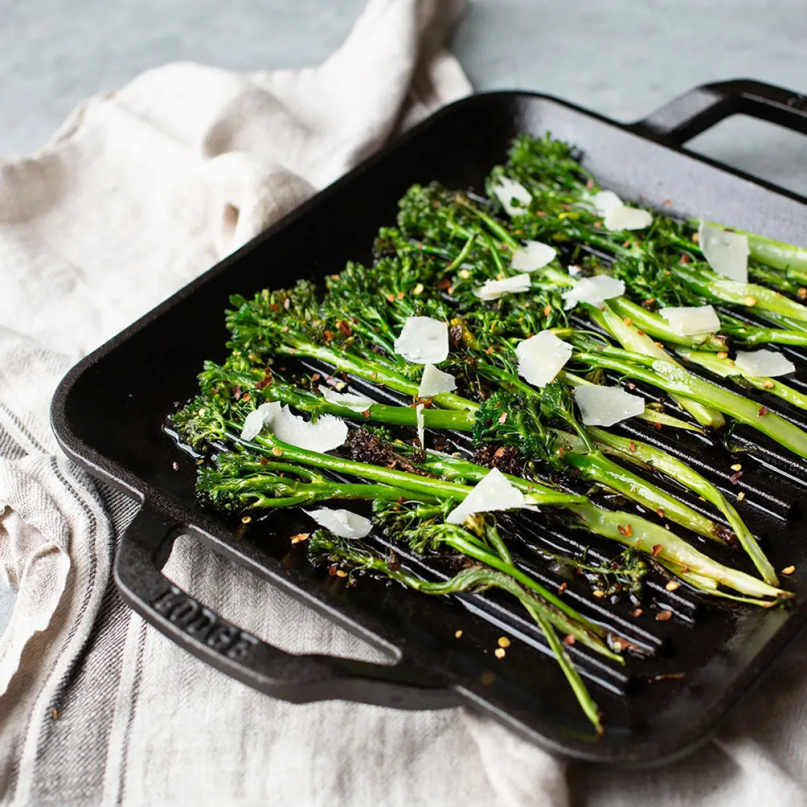 Plancha grill cuadrada con asas 28cm Chef Collection Lodge