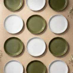 Platos de porcelana Eden Olsson & Jensen