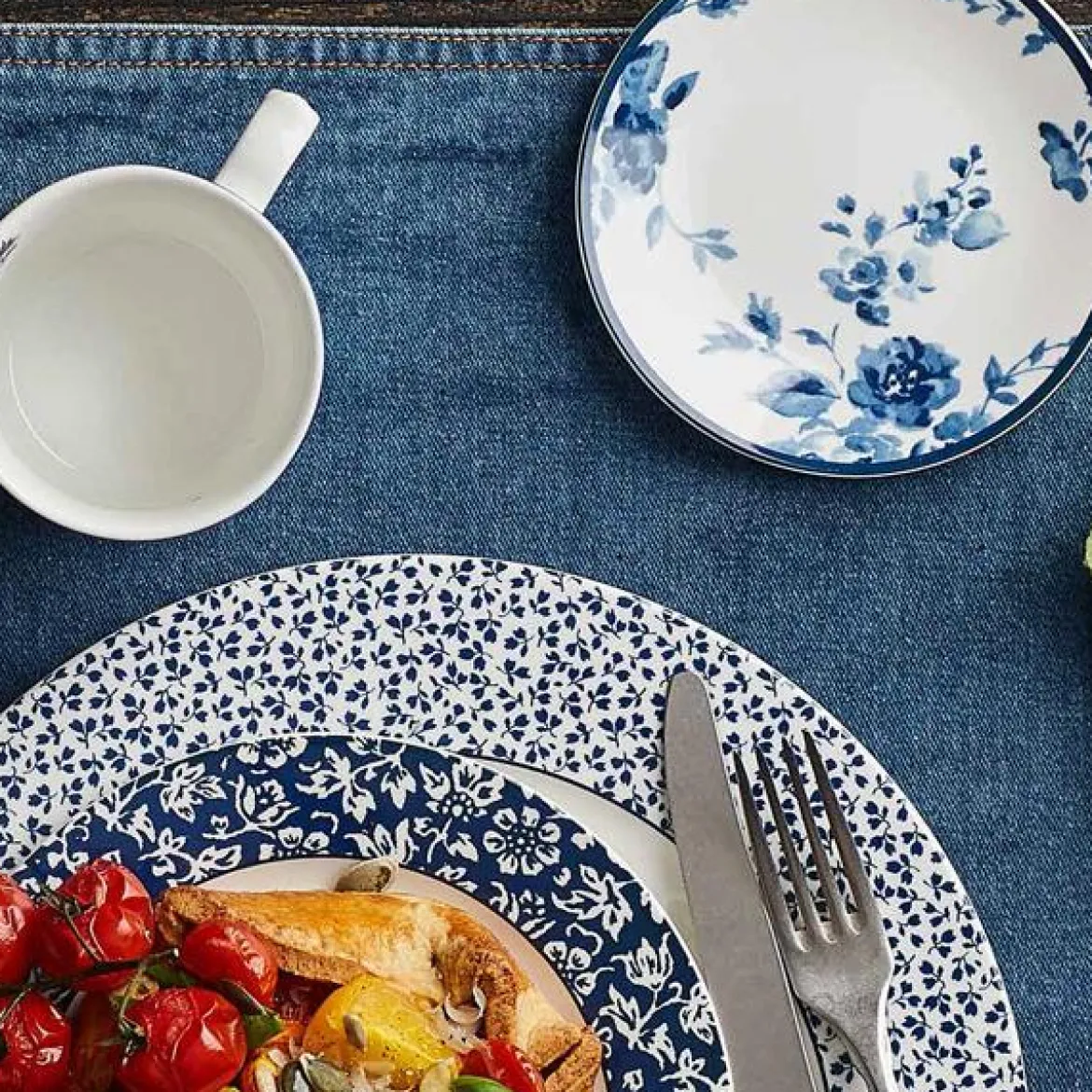 Platos para tazas Laura Ashley