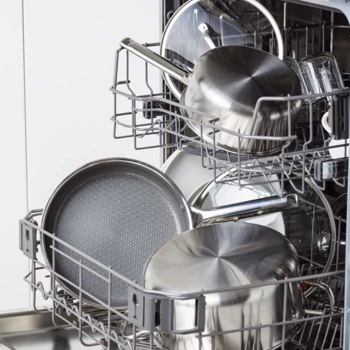 Sauté cerámica de acero inox tricapa con fondo de nido de abeja y tapa de cristal Apex GreenPan