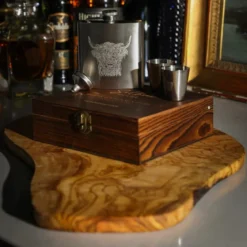 Tabla para cortar de madera de olivo Selbrae