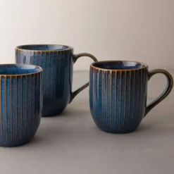 Taza de gres tipo mug Sapphire Dutch Rose