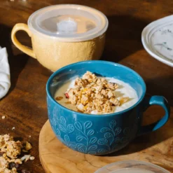 Taza de porcelana con tapa Oxley Ladelle
