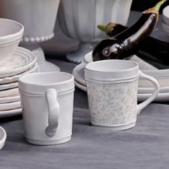 Taza tipo mug Artisan Collection de Laura Ashley