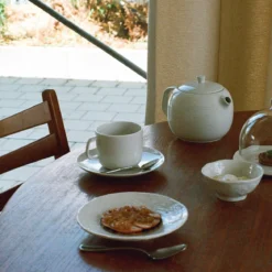 Tetera de porcelana francesa Madeleine Revol