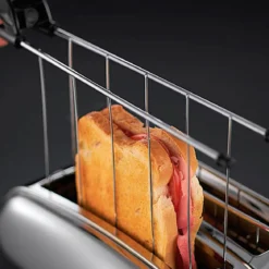 Tostadora para sándwiches Chester Russell Hobbs